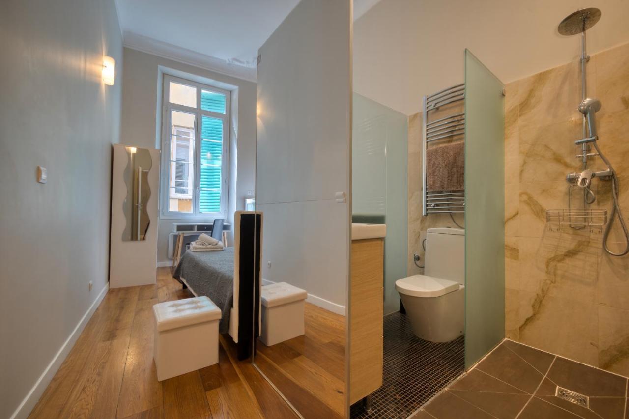 Old Town Luxury 3 Beds Apartment *